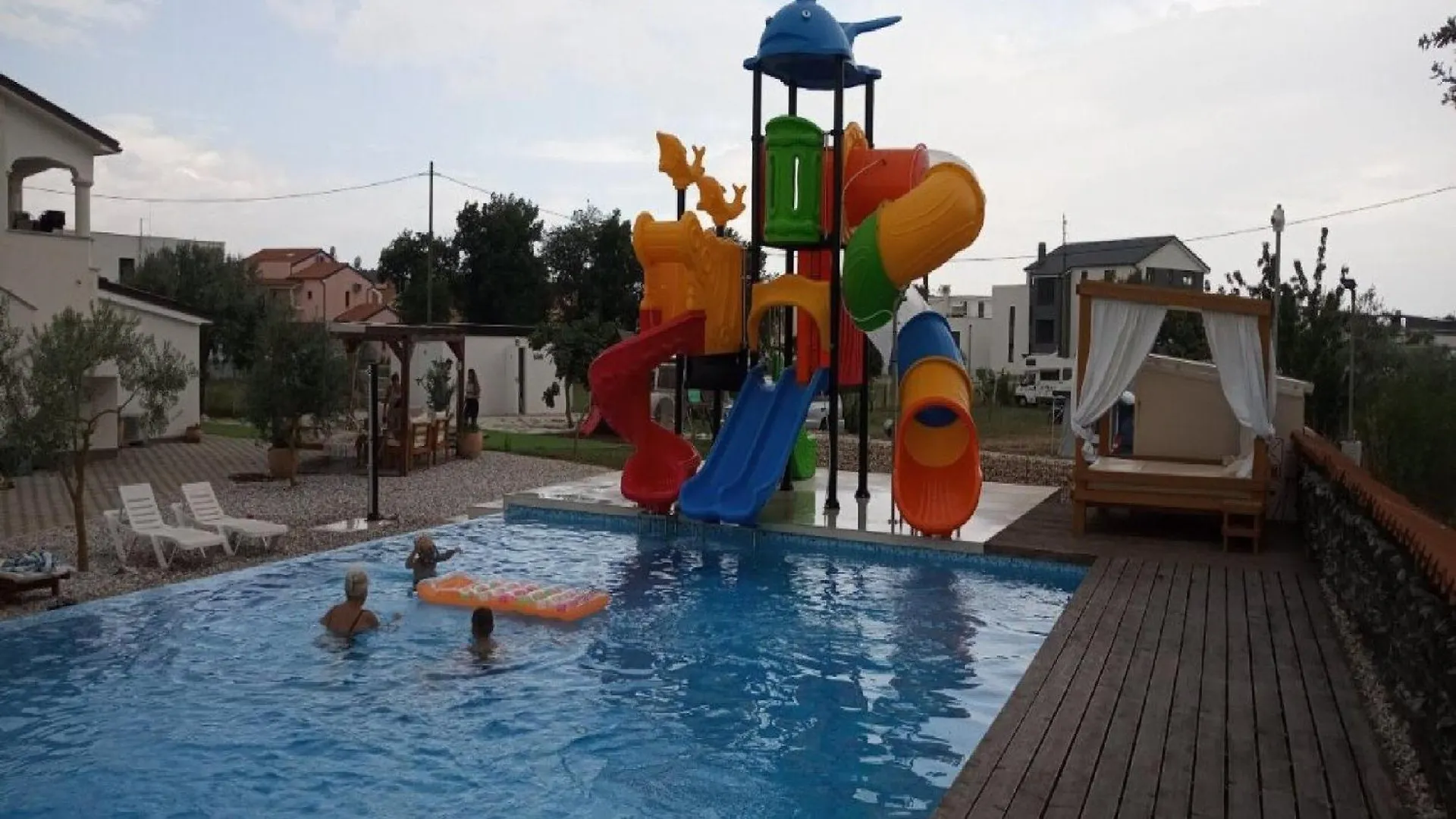 Mobile Homes Karlo & Dino - Two Bedroom Mobile Home With Terrace Pula Holiday home